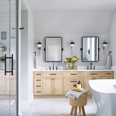 Modern-gray-bathroom-Sch31478_Mid7007959_Bath_Overall_Alt_A_044_F99WsfKYKESB5ePvsgZbnt-c657786eec9e4c1bad575c6c558d6486
